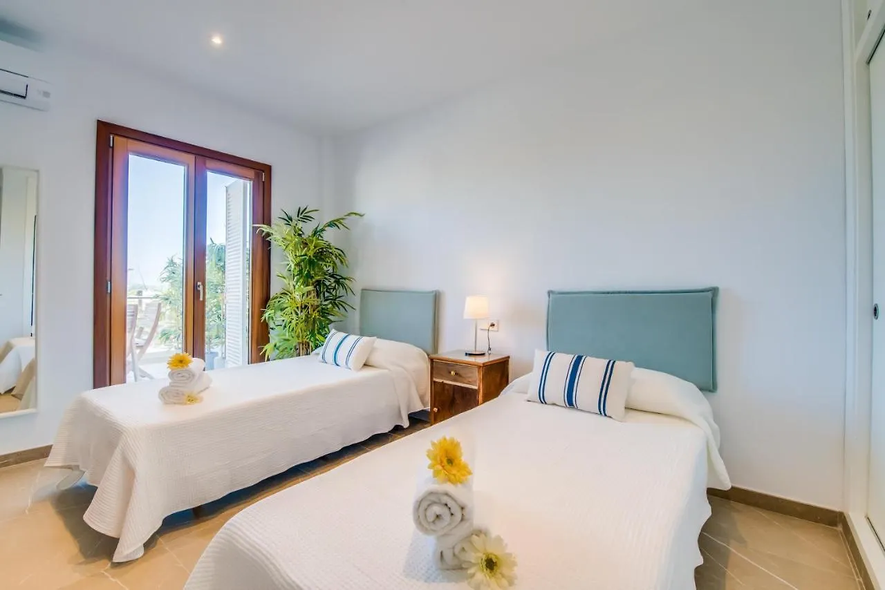 Ideal Property Mallorca - Chez Mageaux Port de Pollenca Apartment